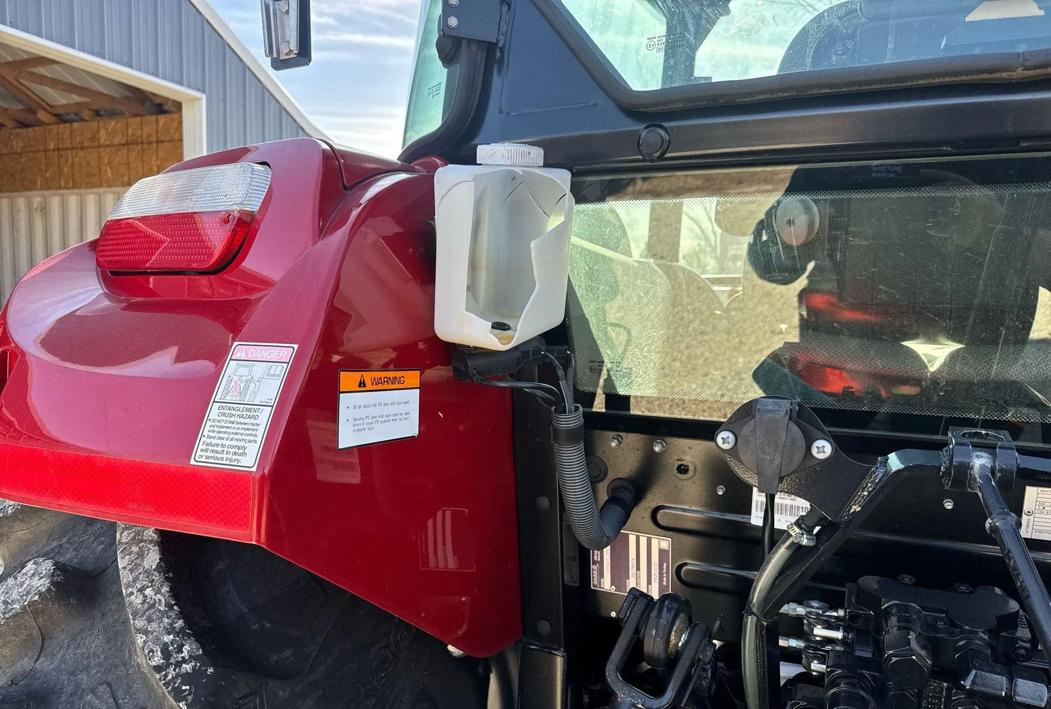 2017 Case IH Farmall 100C MFWD