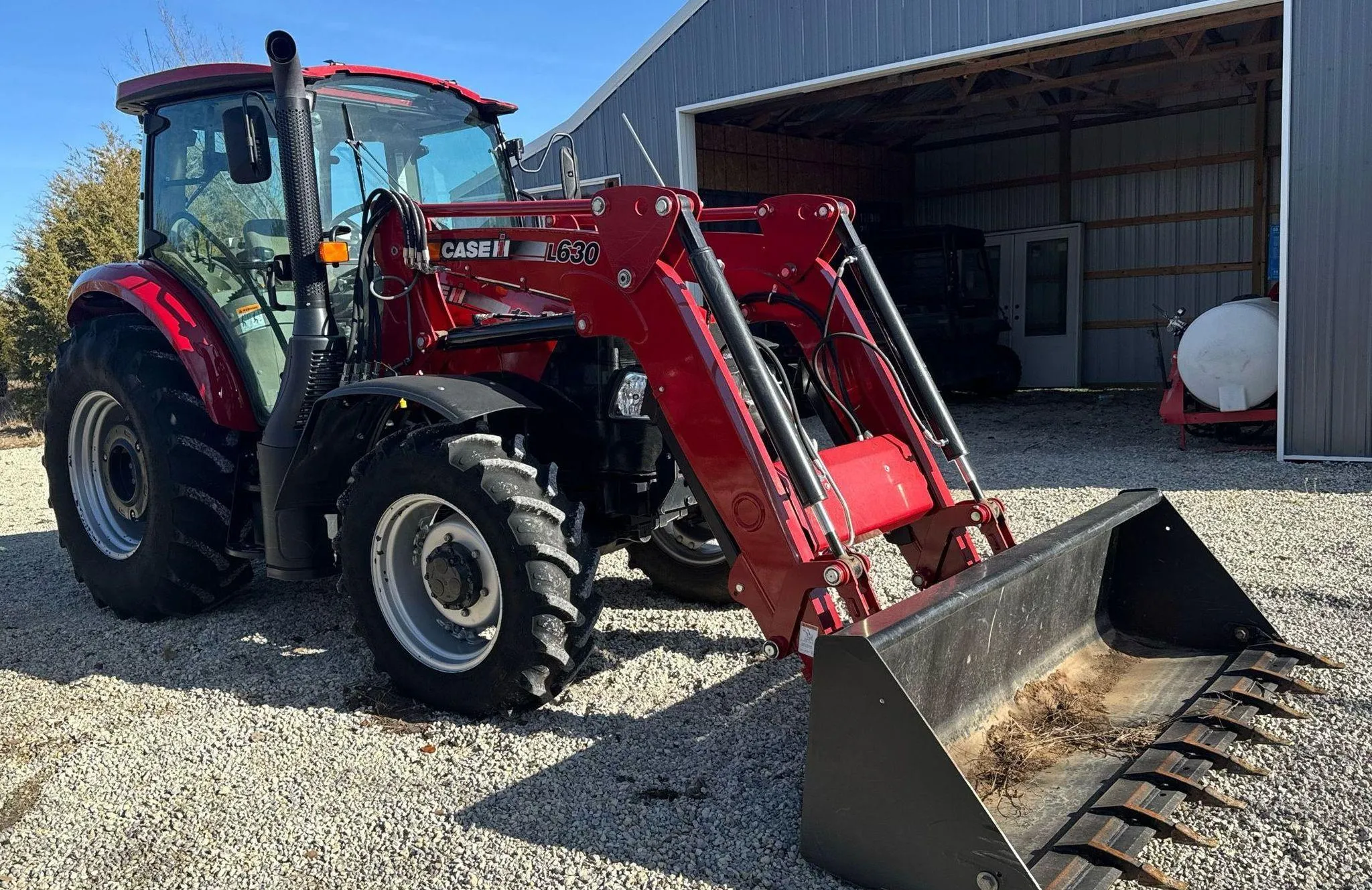 2017 Case IH Farmall 100C MFWD