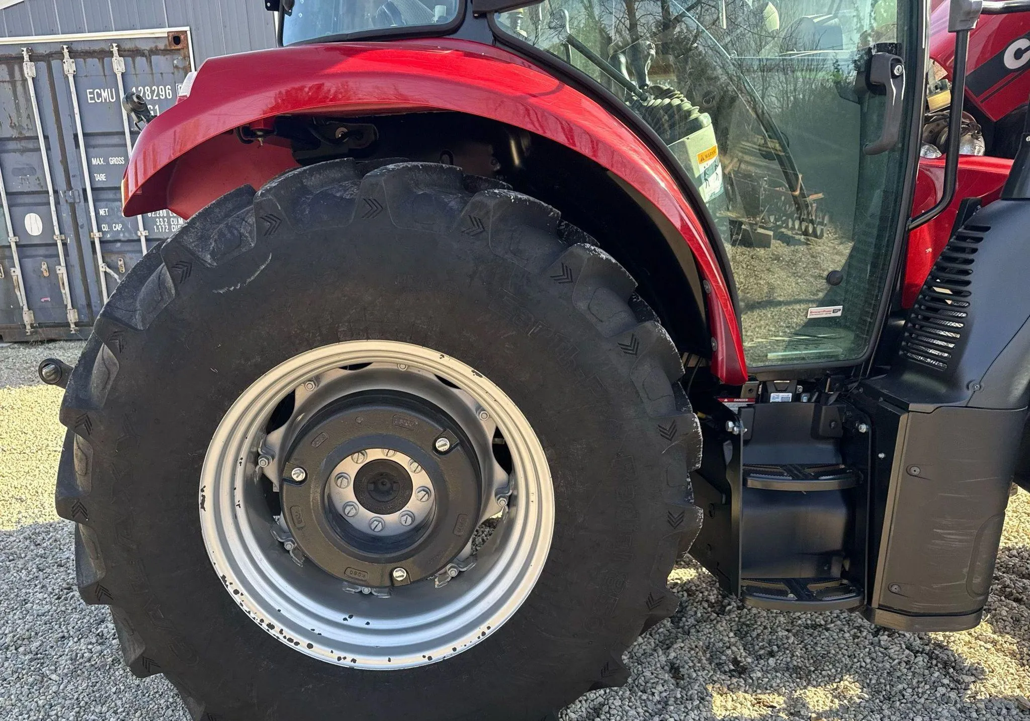 2017 Case IH Farmall 100C MFWD