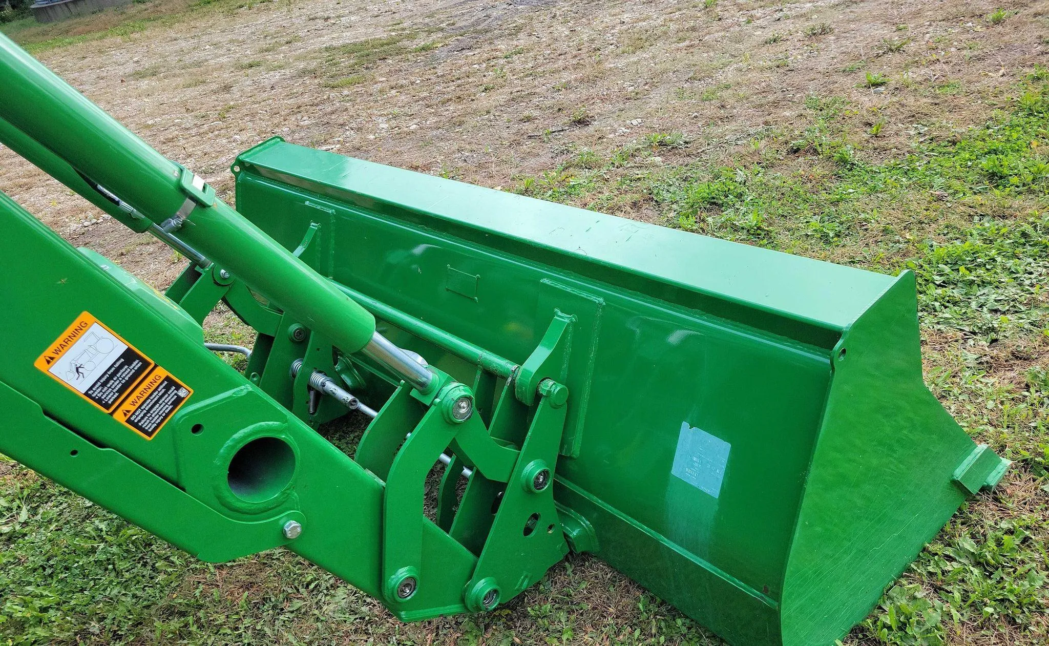 2015 John Deere 5075E MFWD