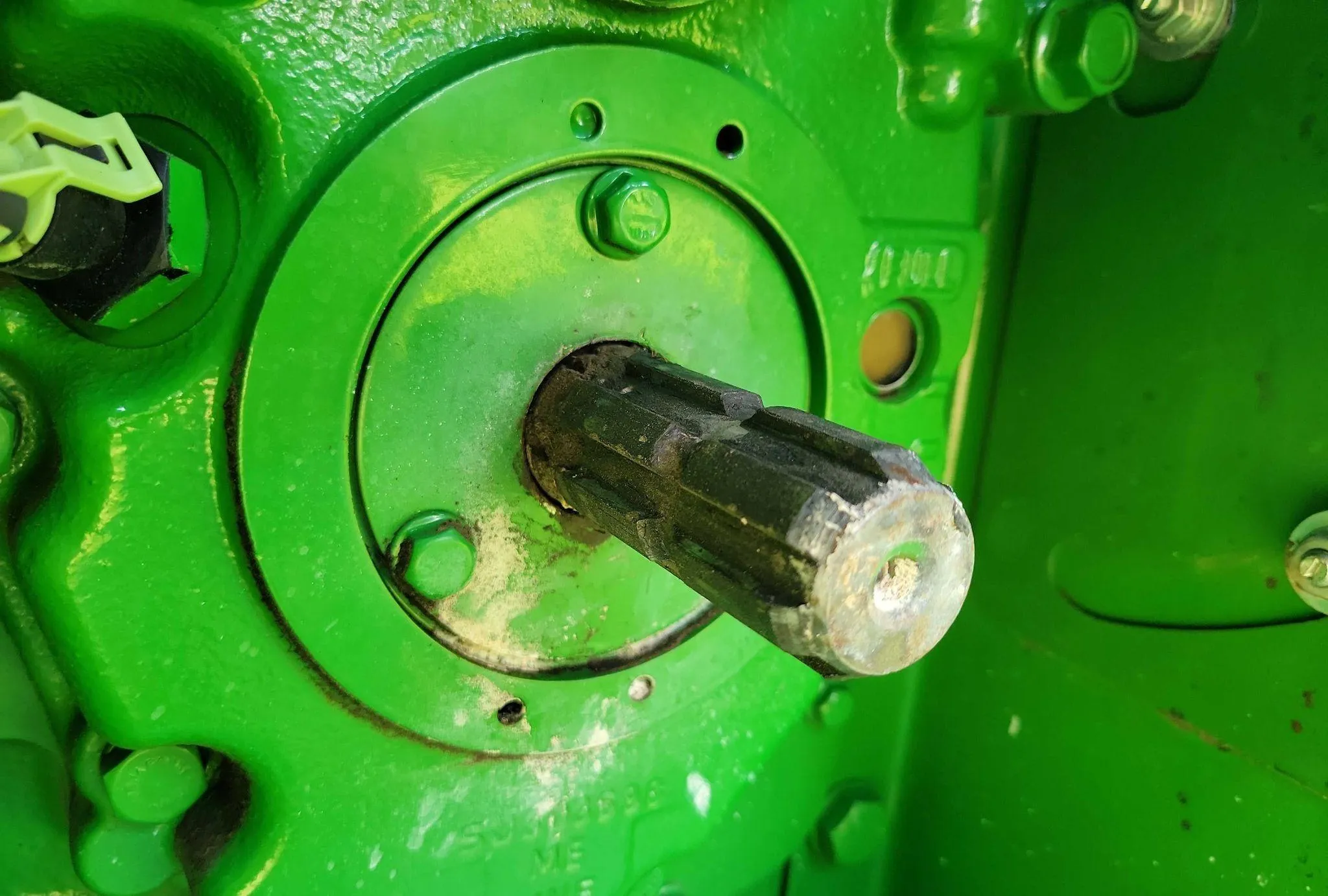2015 John Deere 5075E MFWD