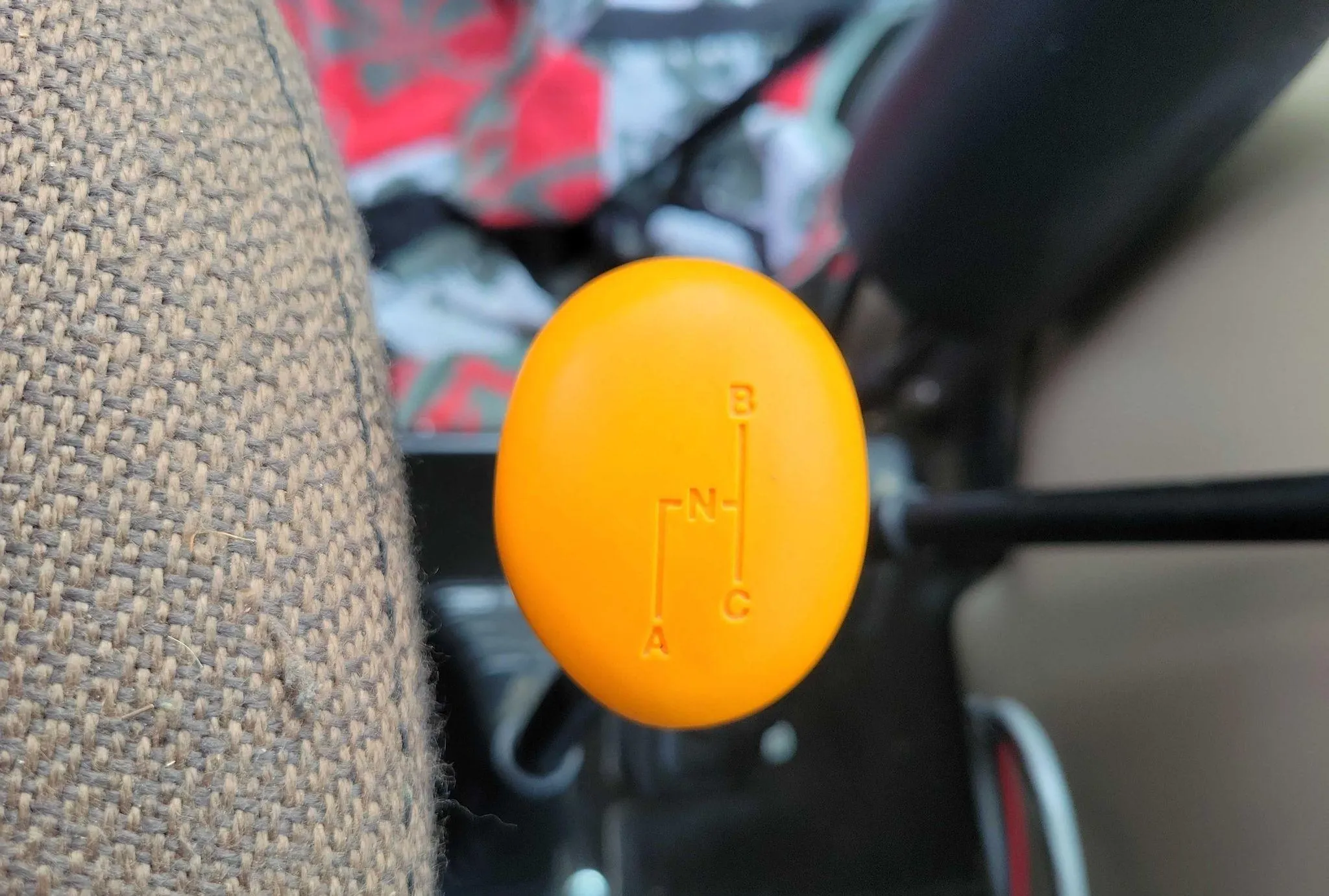 2015 John Deere 5075E MFWD