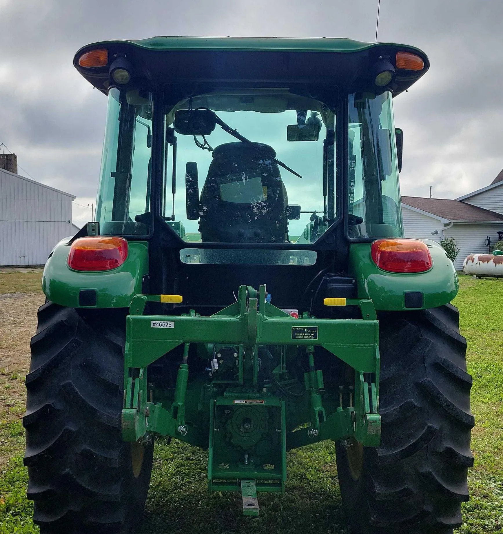 2015 John Deere 5075E MFWD
