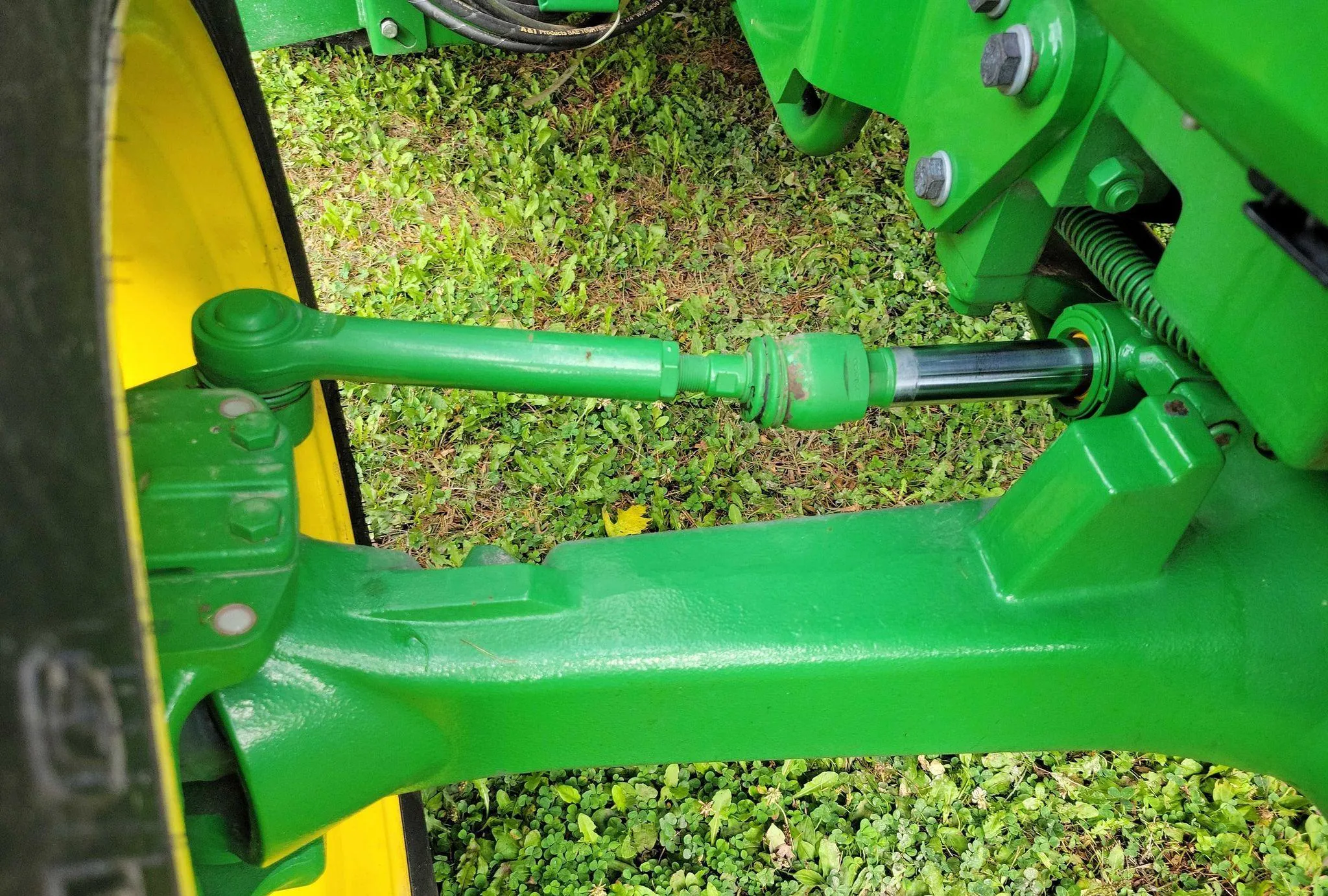 2015 John Deere 5075E MFWD