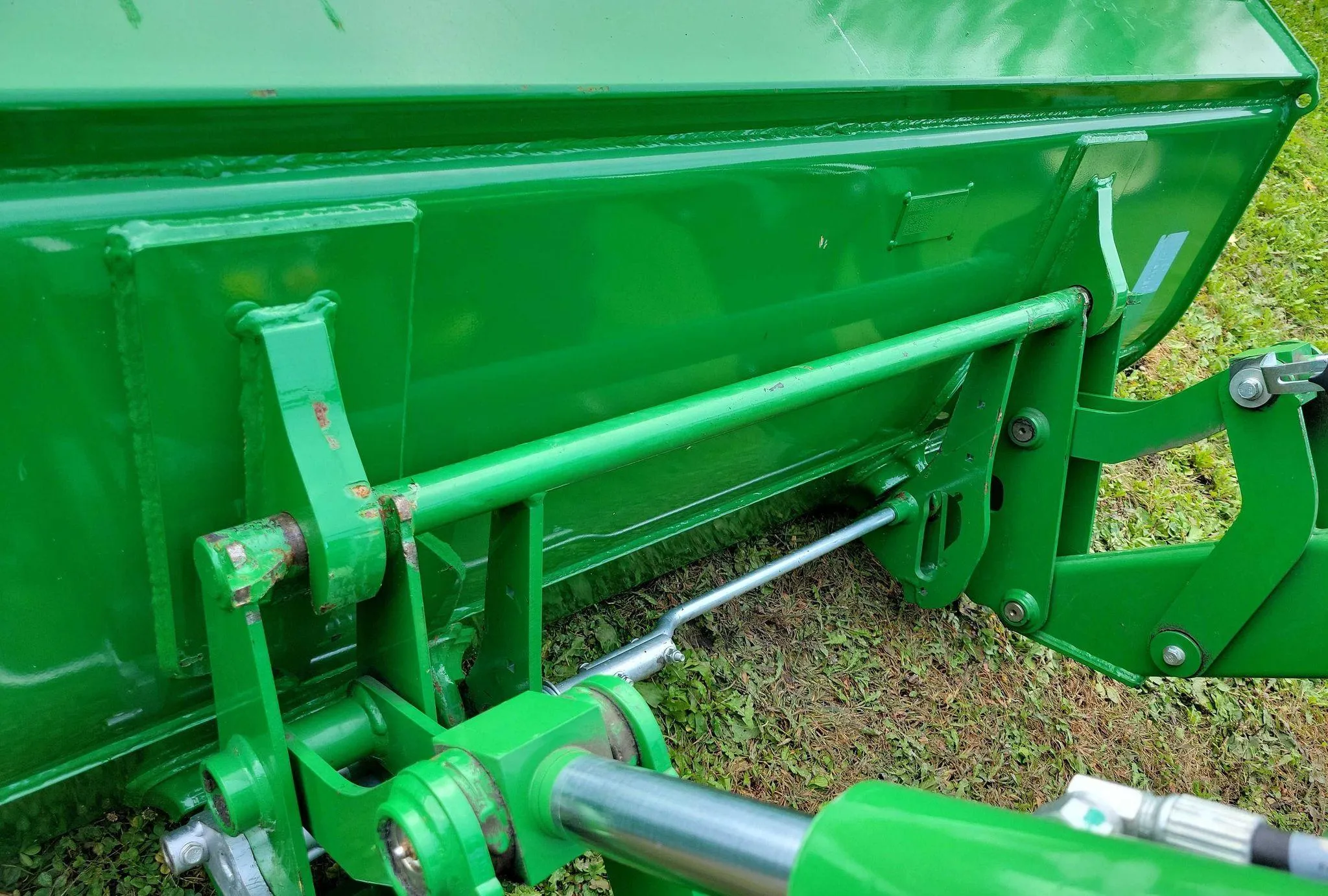 2015 John Deere 5075E MFWD