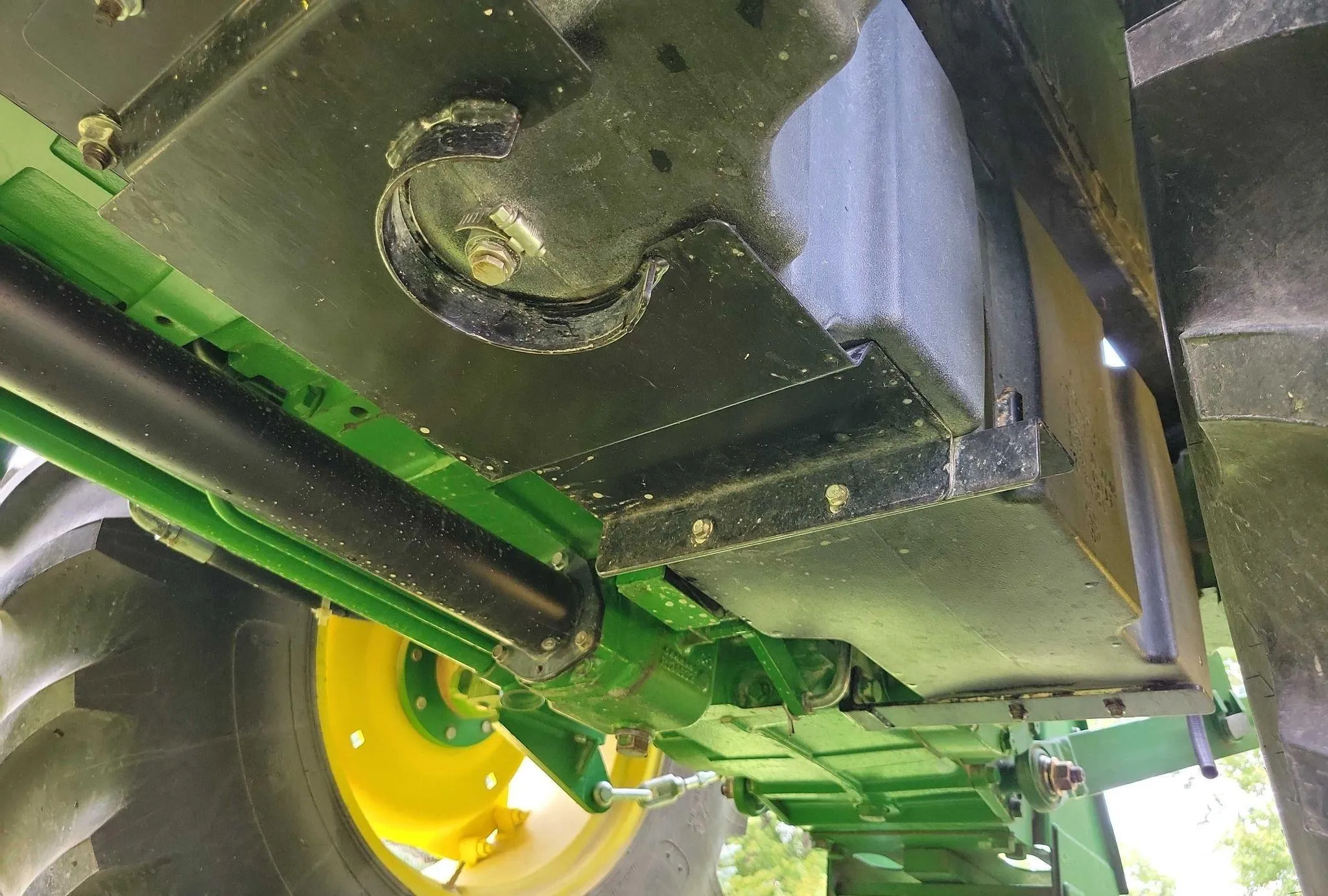 2015 John Deere 5075E MFWD