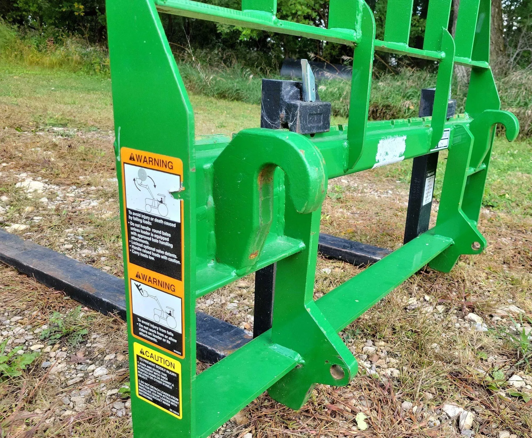 2015 John Deere 5075E MFWD